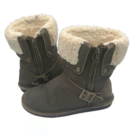 Bearpaw Women's Madison Regular Suede Boots - Picture 4 of 16